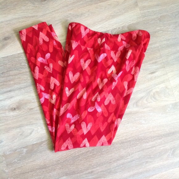 LuLaRoe Pants - Women's LuLaRoe ✨OS✨Valentine's Day Leggings